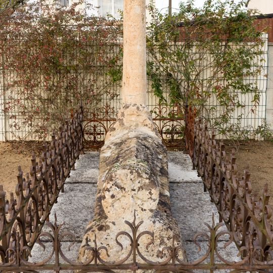 Monument funéraire d'un seigneur de Lauresse