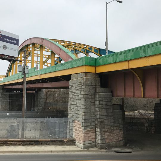 Howard Street Bridge