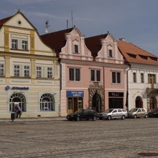 Masarykovo náměstí 8