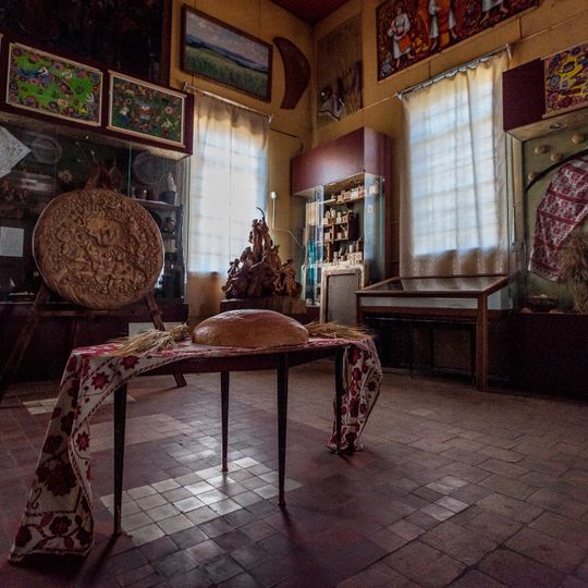 Museum of Folk Life and Architecture of Middle Naddnipryanshyna