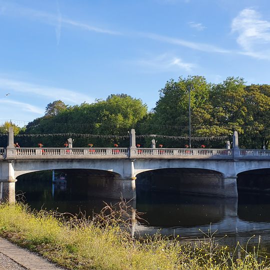 Cardiff Bridge