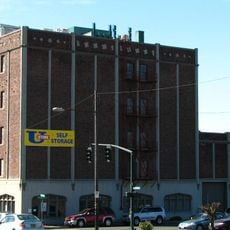 Portland Van and Storage Building