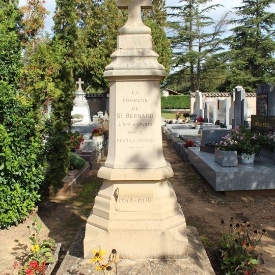 Monument aux morts de Saint-Bernard