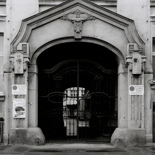 Buchbinderei Oststraße 24; 26