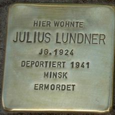 Stolperstein dedicated to Julius Lundner