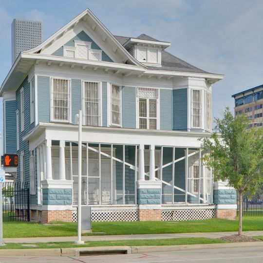 Arthur B. Cohn House