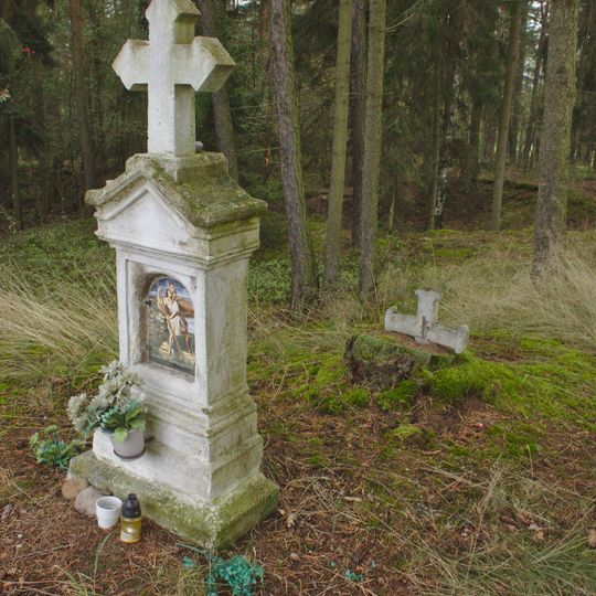 Kříž severně od Dražně