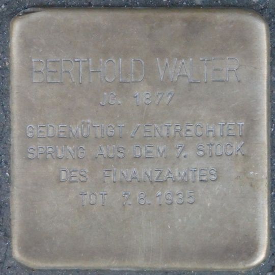 Stolperstein em memória de Berthold Walter