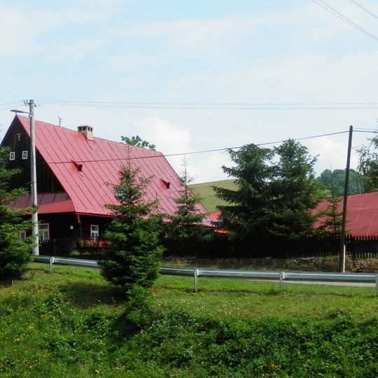 Roľnícka usadlosť, dom ľudový s hosp. časť.