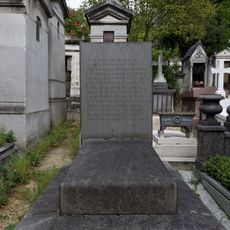 Grave of Porgès