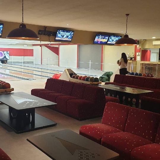 Bowling Santa Lina
