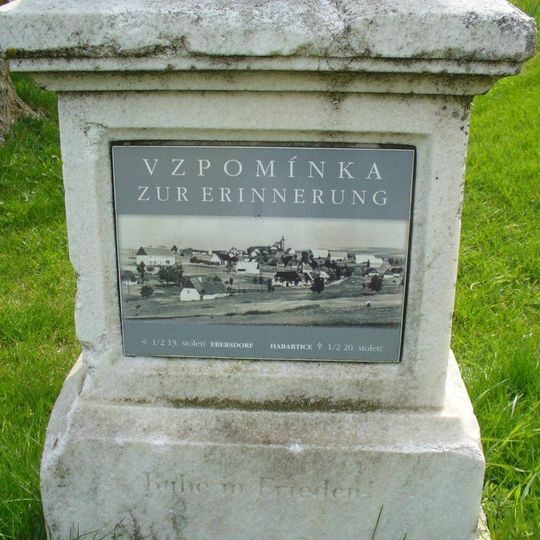 Pomník zaniklé obce Habartice