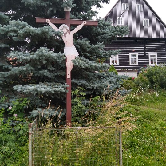 Kříž u dolní autobusové zastávky