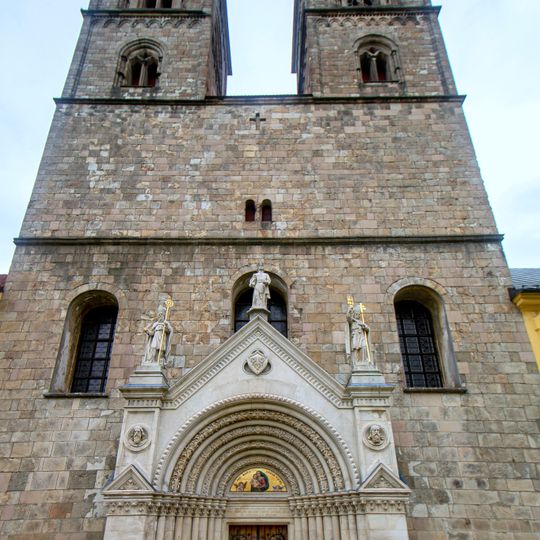 Kostel Zvěstování Panny Marie v Teplé