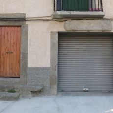 Baixos al Raval de Barcelona, 27