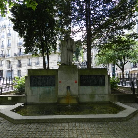 Monument to Steinlein