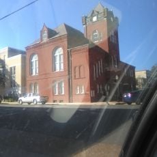 Old Courthouse Museum