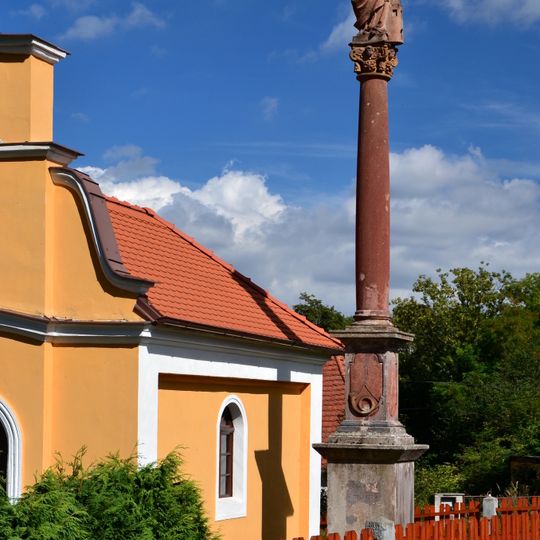 Sloup se sochou svaté Barbory