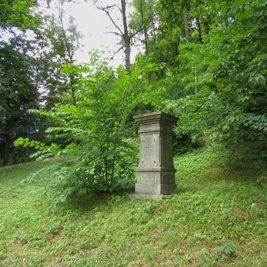 Pomník v Moravském Berouně v Horní ulici