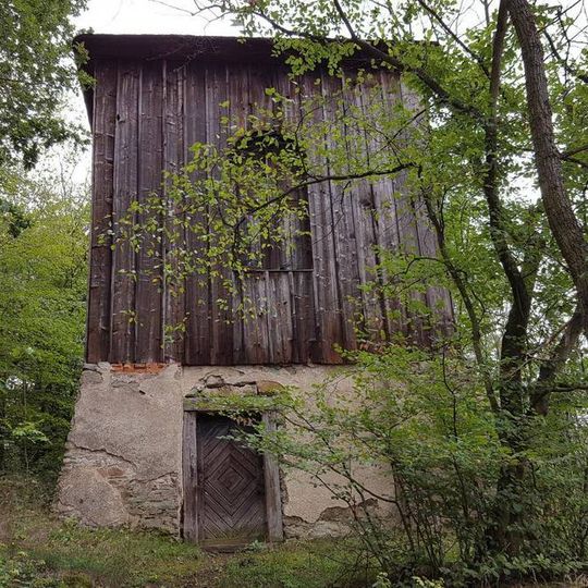 Zvonice u kostela svatých Petra a Pavla u Líšné