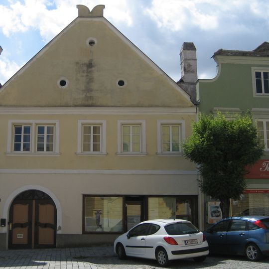 Retz Stadt Haus Hauptplatz 19