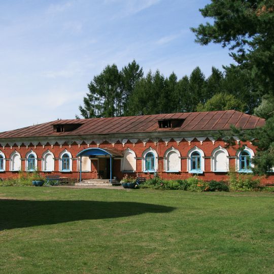 Корпус братский с трапезной