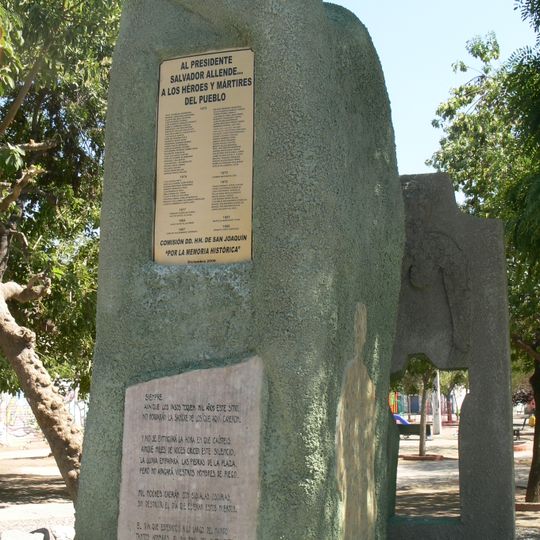 Memorial Población La Legua