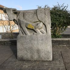 Statue