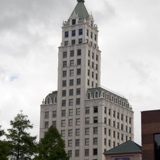 Lincoln American Tower