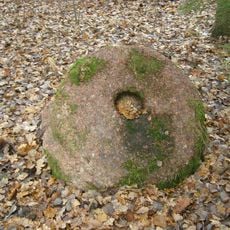 Erslos akmuo su dubeniu