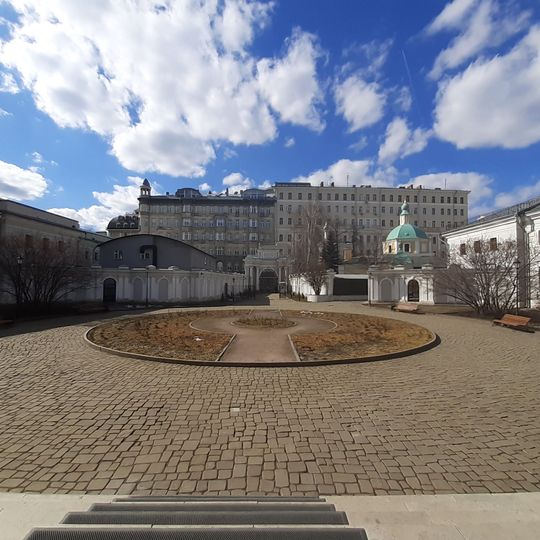 Парадный двор