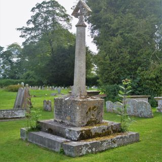 Churchyard Cross And Lloyd Monument In Churchyard, 6 Metres South Of South Chapel, Church Of St Peter