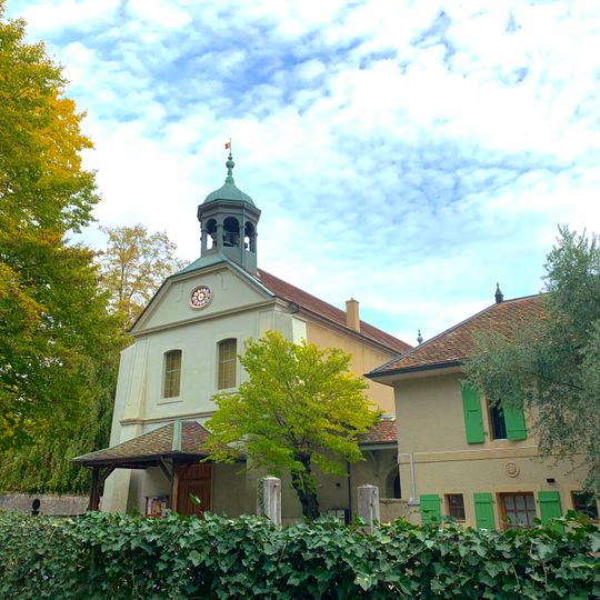 Reformierte Kirche und Pfarrhaus