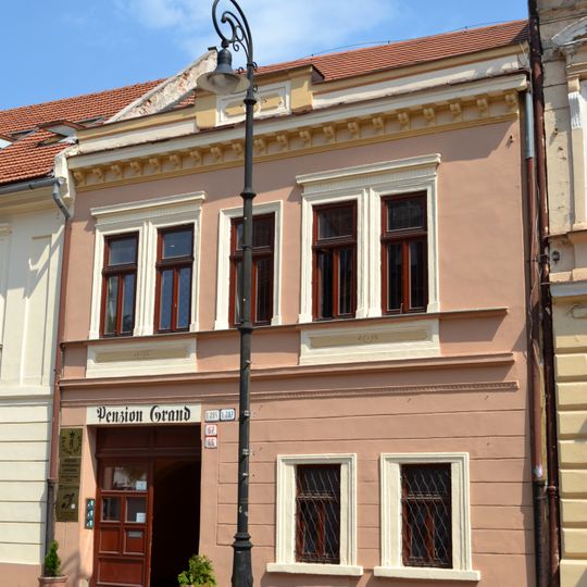 Penzión, kaviareň Grand