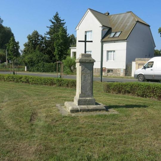 Kříž v ulici Stržiště v Lysé nad Labem