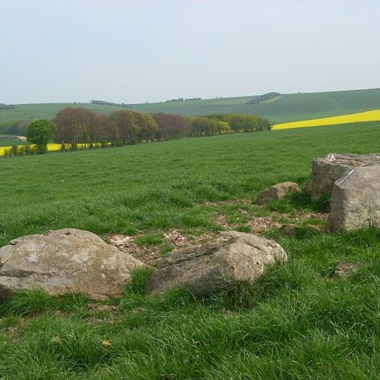 Penning bell barrow 600m east of Avebury Down Barn