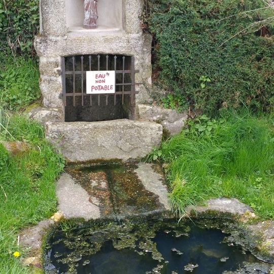 Fontaine Saint-Pierre de Frontenat