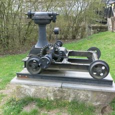 Ovládací mechanizmus jezu v Děčínské ulici v České Lípě