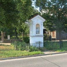 Kaplička v Poděbradově ulici v Lysé nad Labem