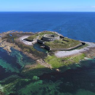 Fortifications des îles Saint-Marcouf