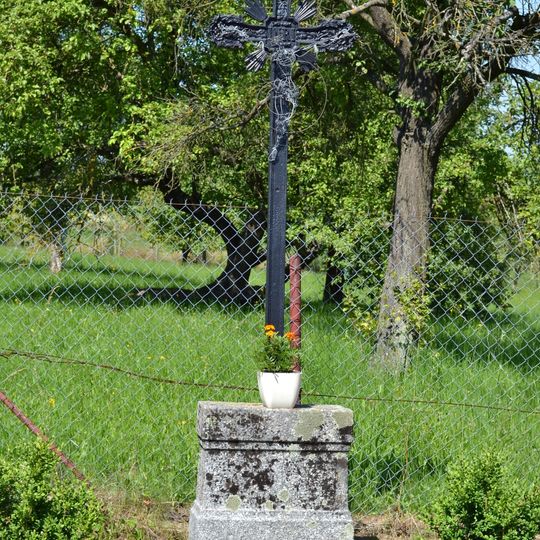 Kříž jihozápadně od Vitína