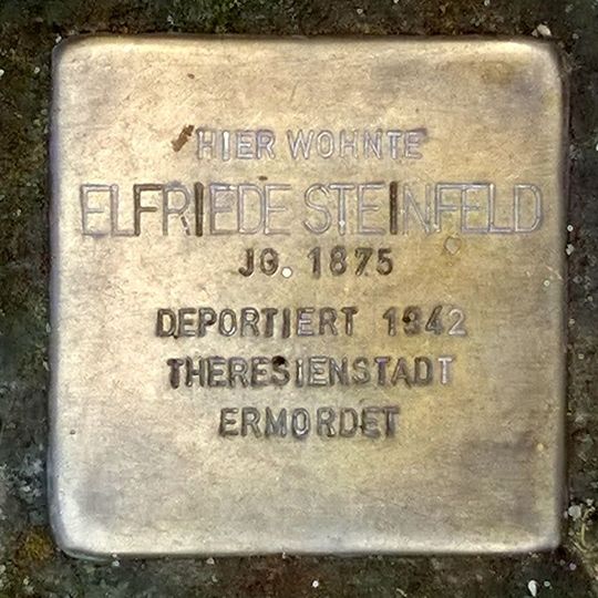 Stolperstein für Elfriede Steinfeld