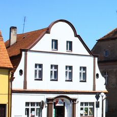 10 Rynek Street in Zduny