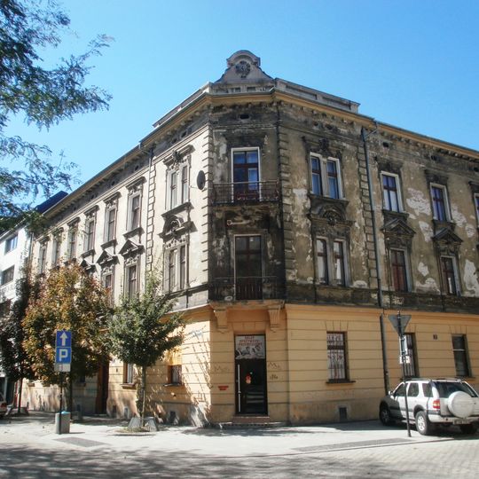 6 Na Groblach Square in Kraków