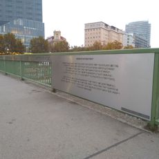 Denkmal Ilse Aichinger "Gedenkort Winterantwort"