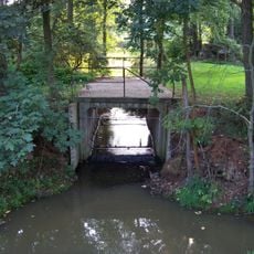 Most přes Hradecký potok přes ústí do Javornice