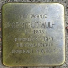 Stolperstein en memoria de Gertrud Wulf