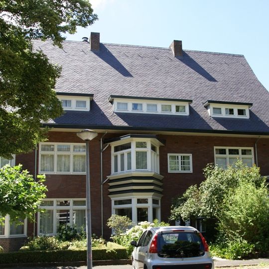 Graaf van Waldeckstraat 18, Maastricht