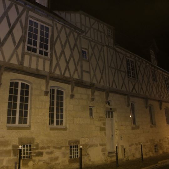 Maison, 2, 4 avenue Henri-Ducrot