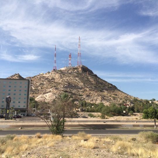 La Campana Hill